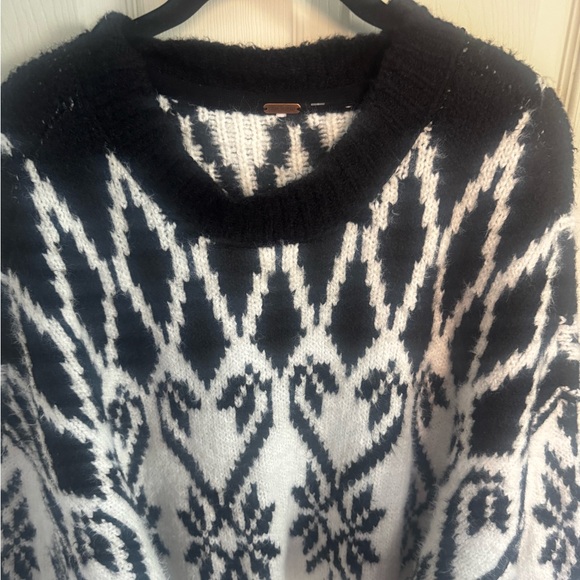 Free People Oversized Chunky Knit Fireside Tunic Sweater Ivory Black Medium - Picture 5 of 16
